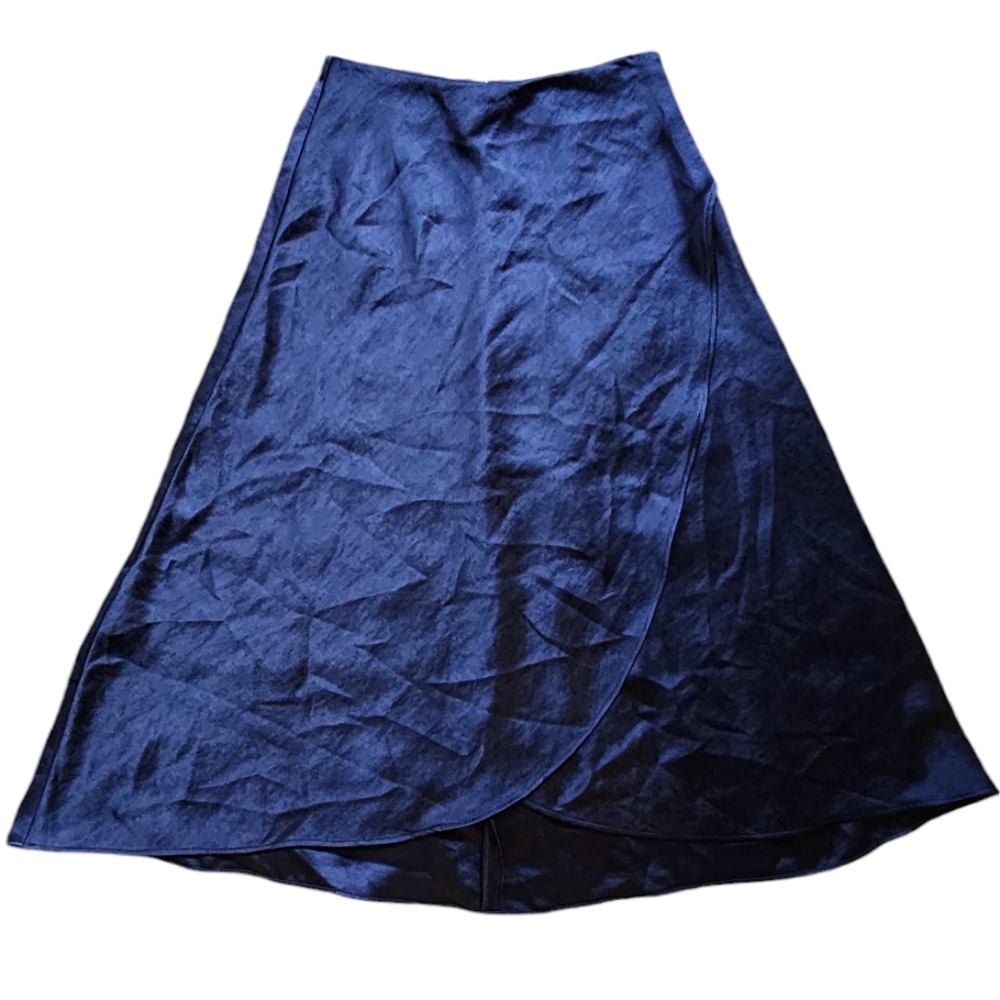 Boden midi dark blue silky skirt‎ size 4